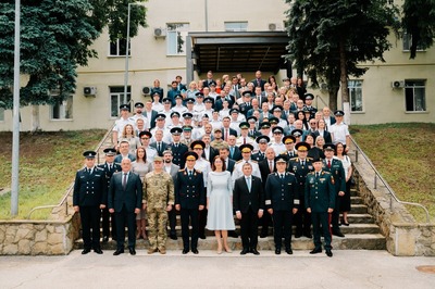 Zdjęcie grupowe z obchodów 34. rocznicy Dnia Policji Granicznej Republiki Mołdawii 