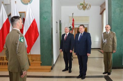 uroczystość wręczenia medali 