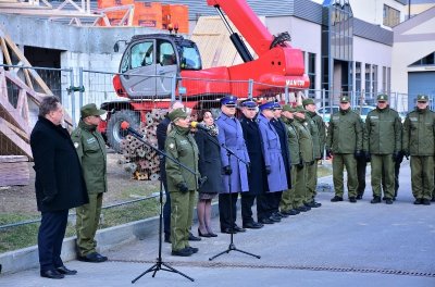 Wmurowanie aktu erekcyjnego pod nową strzelnicę w BiOSG 