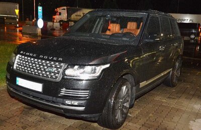 odzyskany land rover 