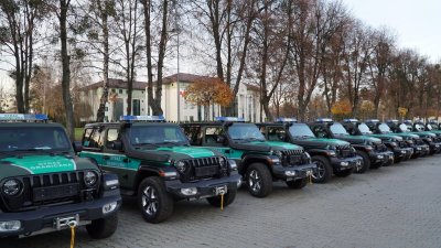 Nowe Jeepy Wrangler już w Straży Granicznej Straż Graniczna kupiła 60 szt. Jeepów Wrangler Sahara