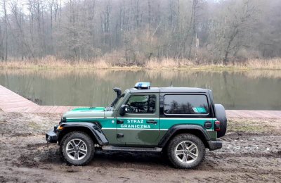 Nowe Jeepy Wrangler Sahara już w Straży Granicznej Straż Graniczna odebrała 60 nowych pojazdów patrolowych marki Jeep Wrangler Sahara