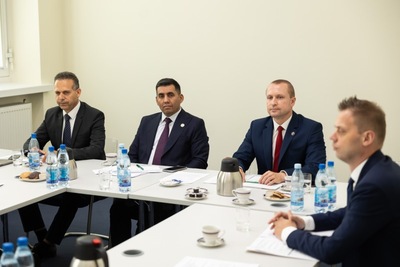 Gen. bryg. SG G. Niemiec Zastępca Komendanta Głównego SG w trakcie spotkania z delegacją z Republiki Iraku 