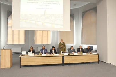 Służby bezpieczeństwa publicznego wobec przestępstwa handlu ludźmi oraz przemocy ze względu na płeć - seminarium 