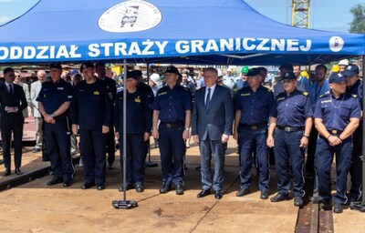 Uroczystość zwodowania patrolowca SG 