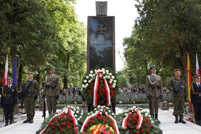 Uroczystości na Cmentarzu Wojskowym na Powązkach 
