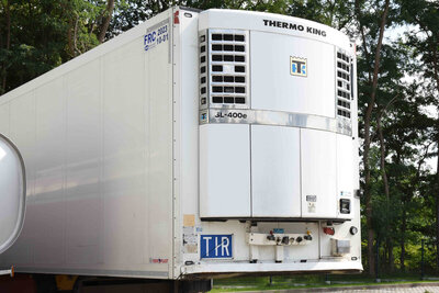 Naczepa marki Schmitz 