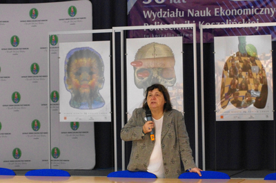 Prezentacja kampanii społecznej: „Galeria AntyModernSlavery” 