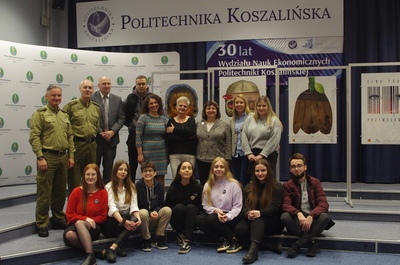 Prezentacja kampanii społecznej: „Galeria AntyModernSlavery” 