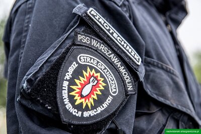 Naszywka z napisem pirotechnik 