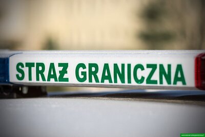 belka sygnalizacyjna z napisem Straż Graniczna 