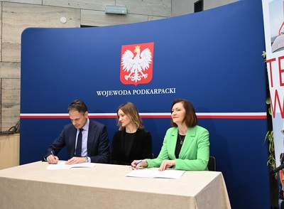 Podpisanie aneksu na budowę przejścia granicznego w Malhowicach 