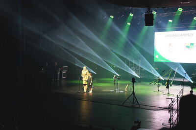 Gen. bryg. SG W. Gorzkowska Zastępca Komendanta Głównego SG w czasie otwarcia koncertu charytatywnego „Pomagamy Razem IV” 