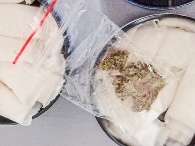 Narkotyki dostarczone w przesyłce do Strzeżonego Ośrodka dla Cudzoziemców w Kętrzynie 