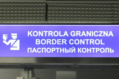 Tablica informacyjna "Kontrola graniczna" 