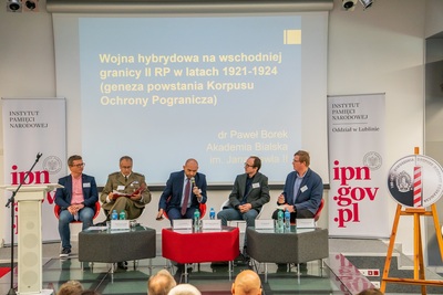 Uczestnicy konferencji poświęconej KOP. 