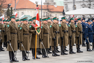 Poczet Sztandarowy Straży Granicznej podczas Obchodów Narodowego Święta Niepodległości w Warszawie Poczet Sztandarowy Straży Granicznej podczas Obchodów Narodowego Święta Niepodległości w Warszawie