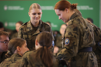 Prawo do jednej podpowiedzi mieli kibicujący koledzy