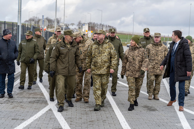 Uczestnicy otwarcia przejścia granicznego Malhowice-Niżankowice. Uczestnicy otwarcia przejścia granicznego Malhowice-Niżankowice.