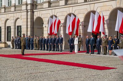 Uczestnicy uroczystości wręczenia nominacji generalskich. fot. Piotr Niemiec/NwOSG Uczestnicy uroczystości wręczenia nominacji generalskich. fot. Piotr Niemiec/NwOSG