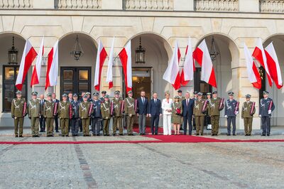 Uczestnicy uroczystości wręczenia nominacji generalskich. fot. Piotr Niemiec/NwOSG Uczestnicy uroczystości wręczenia nominacji generalskich. fot. Piotr Niemiec/NwOSG