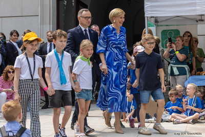 Bezpieczne wakacje z Parą Prezydencką 