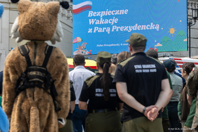 Bezpieczne wakacje z Parą Prezydencką 
