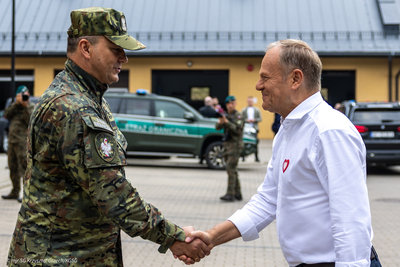 Szef polskiego rządu i Przewodnicząca Komisji Europejskiej z wizytą na granicy 