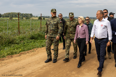 Szef polskiego rządu i Przewodnicząca Komisji Europejskiej z wizytą na granicy 