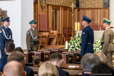 Ceremonia pogrzebowa szczątków Ofiar Zbrodni Katyńskiej 
