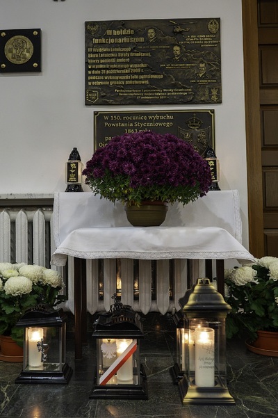 Straż Graniczna wspomina tragicznie zmarłych lotników. Straż Graniczna wspomina tragicznie zmarłych lotników.