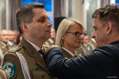 Wyróżnienia i awanse z okazji Święta Niepodległości 