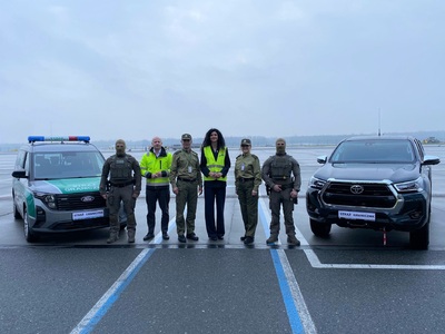 Nowe samochody dla wrocławskich funkcjonariuszy Straży Granicznej Nowe samochody dla wrocławskich funkcjonariuszy Straży Granicznej