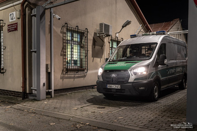 Skazani za rozbój z użyciem niebezpiecznego narzędzia i kradzieże opuścili Polskę 