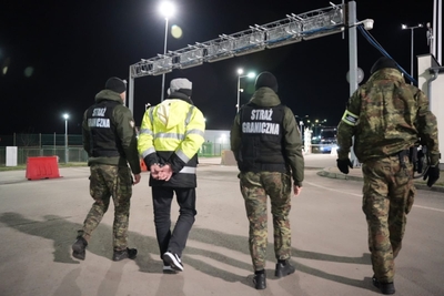 Przekazanie cudzoziemca na granicy polsko-ukraińskiej