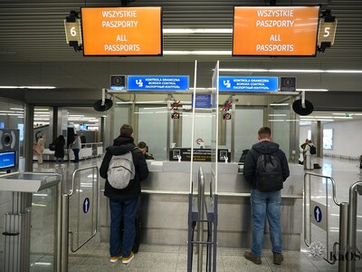 Weekendowe interwencje funkcjonariuszy Straży Granicznej na krakowskim lotnisku Weekendowe interwencje funkcjonariuszy Straży Granicznej na krakowskim lotnisku
