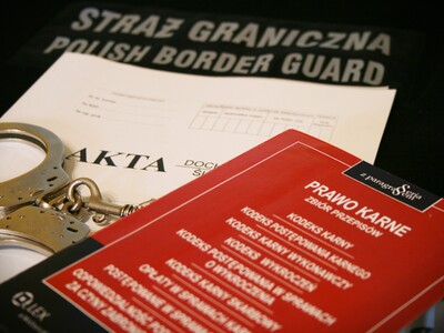 Tożsamość nowa, przeszłość ta sama. Przemytnik zatrzymany po 16 latach przez śledczych z BiOSG Tożsamość nowa, przeszłość ta sama. Przemytnik zatrzymany po 16 latach przez śledczych z BiOSG