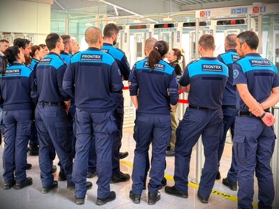 Placówka Straży Granicznej Warszawa–Okęcie wspiera Frontex w realizacji programu szkoleniowego Zdj. NwOSG