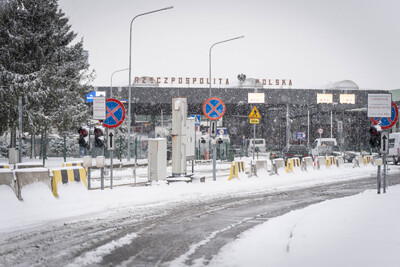 Fragment infrastruktury przejścia granicznego Fragment infrastruktury przejścia granicznego