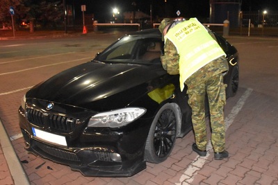 BMW z fałszywym numerem VIN odzyskane przez Straż Graniczną BMW z fałszywym numerem VIN odzyskane przez Straż Graniczną