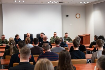 Spotkanie Ministra z nowo zatrudnionymi funkcjonariuszami 