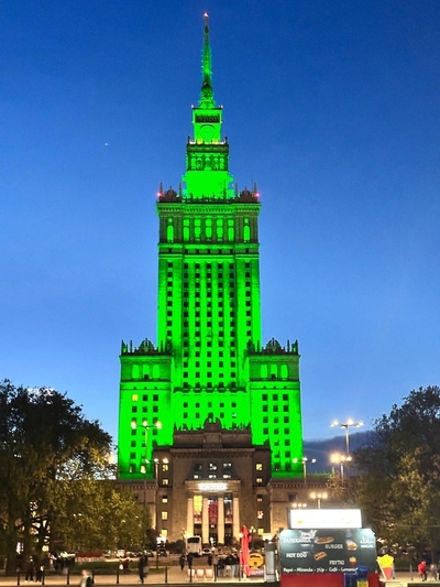Wyjątkowy jubileusz Straży Granicznej – Polska rozbłysła na zielono Wyjątkowy jubileusz Straży Granicznej – Polska rozbłysła na zielono