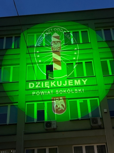 Wyjątkowy jubileusz Straży Granicznej – Polska rozbłysła na zielono Wyjątkowy jubileusz Straży Granicznej – Polska rozbłysła na zielono