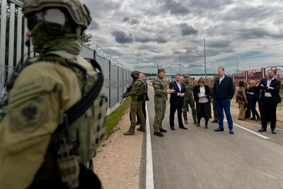 Wizyta Ministrów Spraw Wewnętrznych Polski i Irlandii na granicy polsko-białoruskiej 