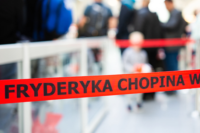Podróżował na cudzym paszporcie, pomagała mu w tym starsza kobieta Podróżował na cudzym paszporcie, pomagała mu w tym starsza kobieta