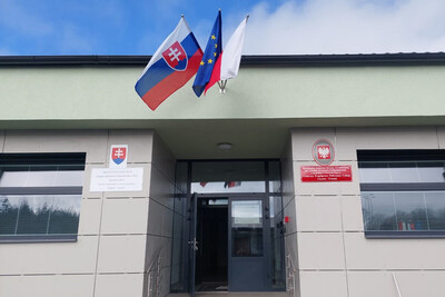 Skuteczna współpraca służb polsko-słowackich. Funkcjonariusze uratowali kobietę w sytuacji zagrożenia Skuteczna współpraca służb polsko-słowackich. Funkcjonariusze uratowali kobietę w sytuacji zagrożenia