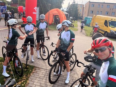 Reprezentacja Straży Granicznej na mecie ORLEN Lang Team Race w Bytowie Reprezentacja Straży Granicznej na mecie ORLEN Lang Team Race w Bytowie