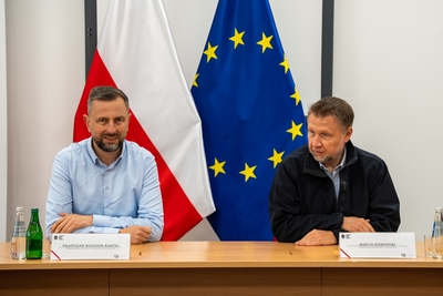Wizyta Ministrów Obrony Narodowej oraz Spraw Wewnętrznych i Administracji na granicy polsko-ukraińskiej Wizyta Ministrów Obrony Narodowej oraz Spraw Wewnętrznych i Administracji na granicy polsko-ukraińskiej